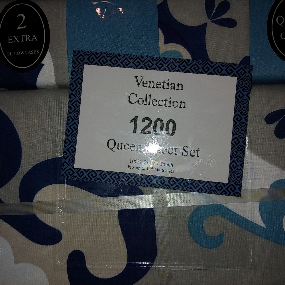 Queen bed sheet set - Picture 4 of 7
